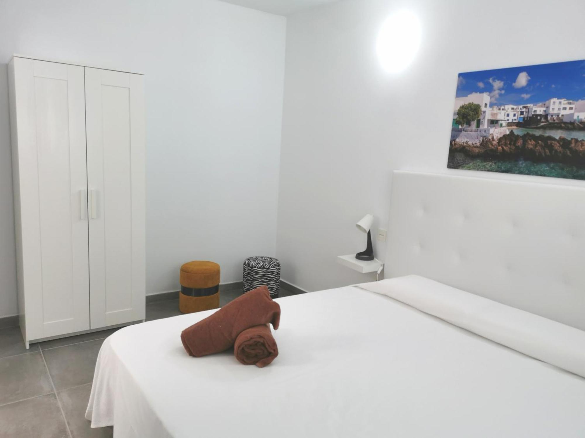 Apartament Anjomacar A *