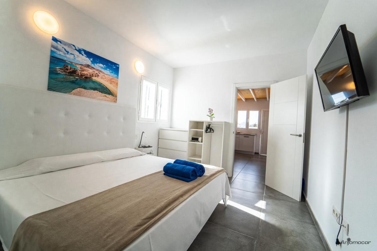 Apartament Anjomacar A